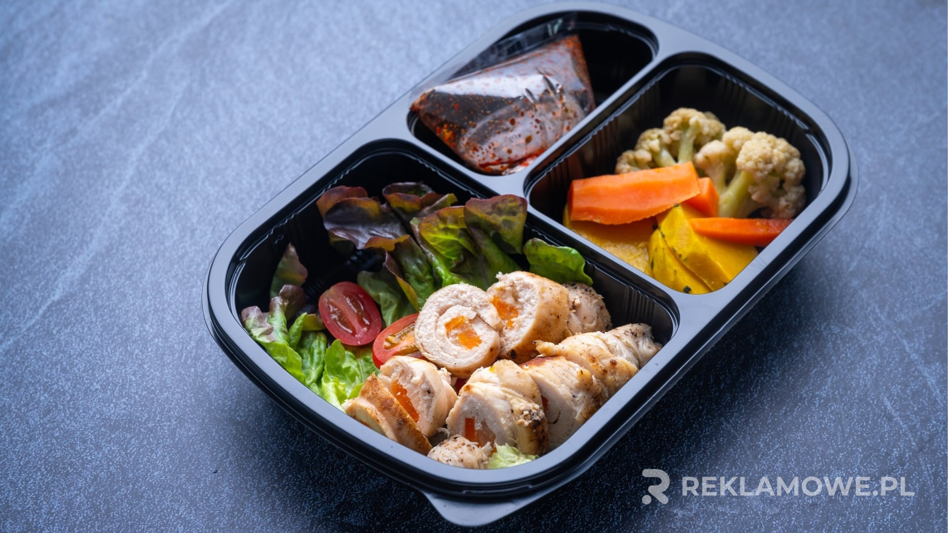 Lunchboxy reklamowe używane na targach branżowych
