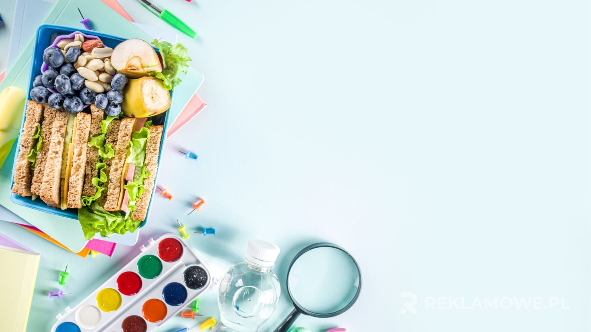 Stylowy reklamowy lunchbox na biurko