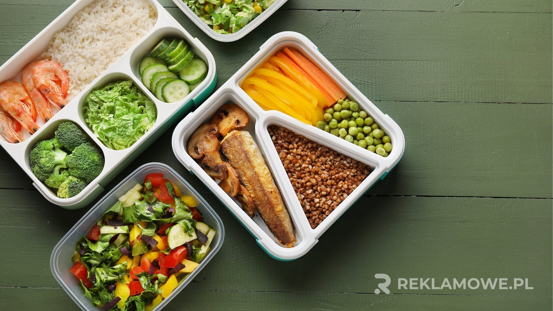 Lunchbox reklamowy na stole biurowym
