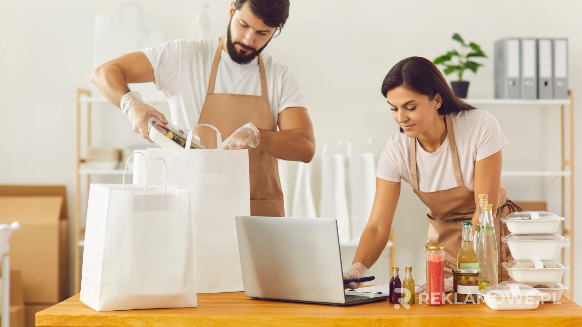 Zaprojektowane lunchboxy reklamowe na 2025 rok